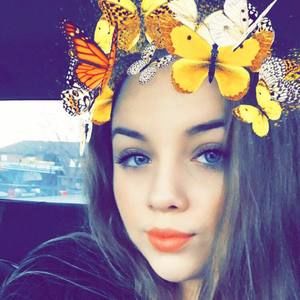 Meet your Posher, Calli